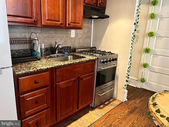 2nd image of 2217 N Broad St #1