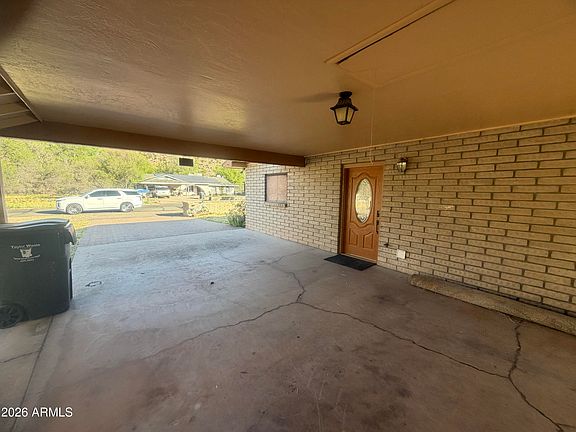 3rd image of 3255 E RIMROCK Drive