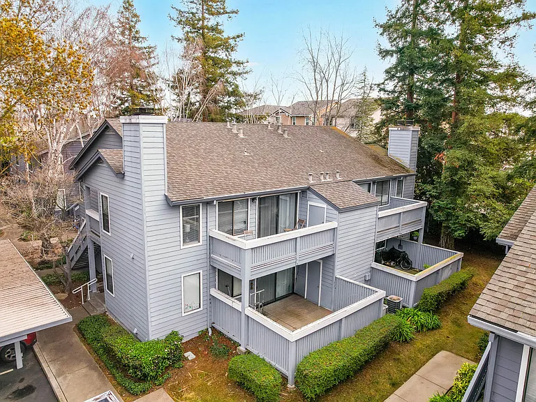 7126 Cross Creek Cir #D — Photo 52