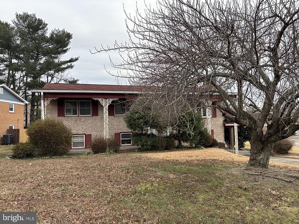 2nd image of 9533 Fort Foote Rd