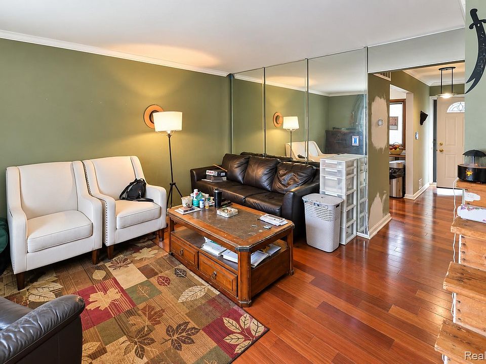 50676 Jefferson Ave, photo 10