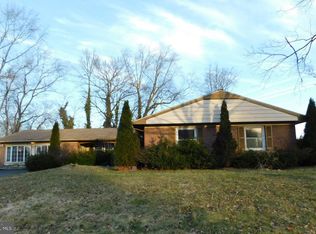 25 Timber Ln, Willingboro, NJ 08046