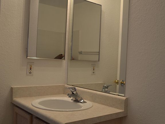 4th image of 8004 E Jennifer Anne Dr