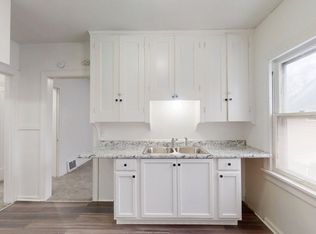 3863 East 154th St. Cleveland, OH 44128, Cleveland, OH 44128