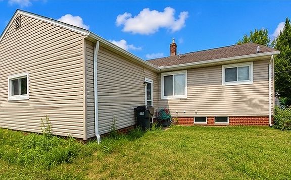 4th image of 4420 Brookton Rd