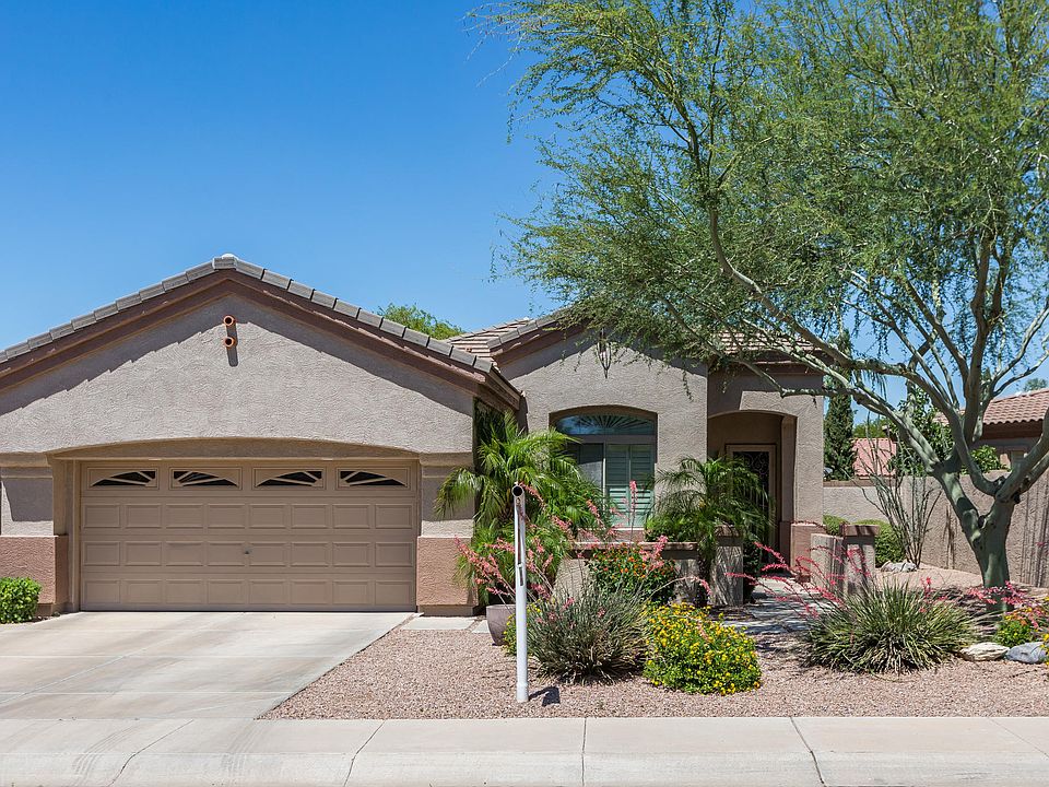 1st image of 4144 E Turnberry Dr