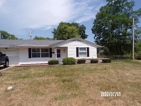 2nd image of 1305 Good Ct
