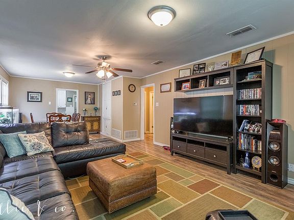 5th image of 1233 Poplar St