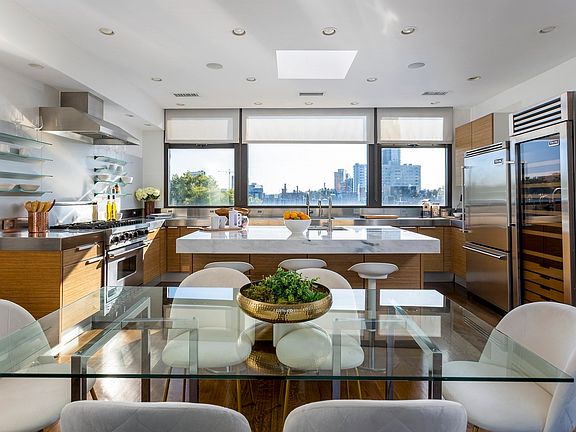 3rd image of 234 W Newton St #Penthouse