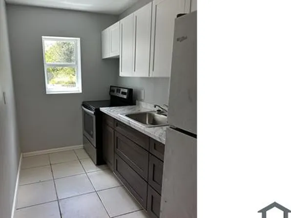 2501 N 43rd St, Fort Pierce, FL 34946