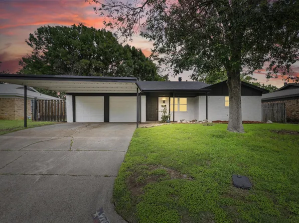 2708 Ash Park Dr, Richland Hills, TX 76118