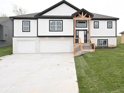 2413 Windmill Dr, Platte City, MO, 64079