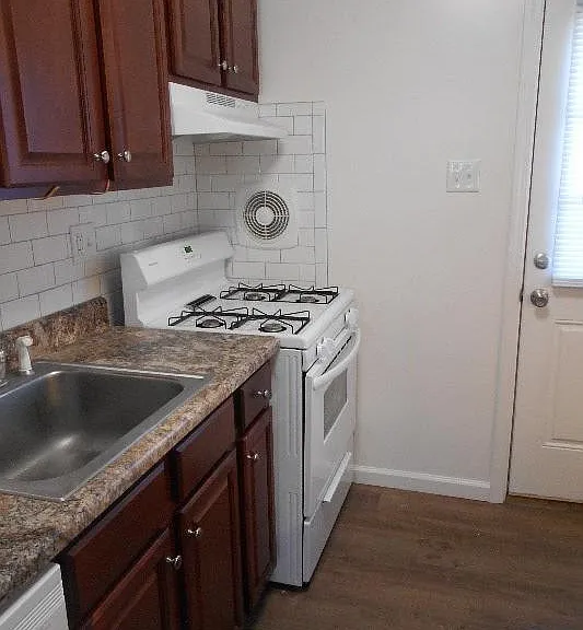 236 Solon Dr #C — Photo 3