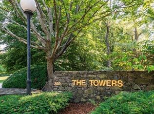 The Towers Of Chestnut Hill, Chestnut Hill, MA 02467