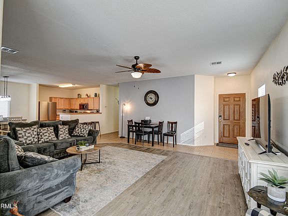 5th image of 5567 E Haven Avenue