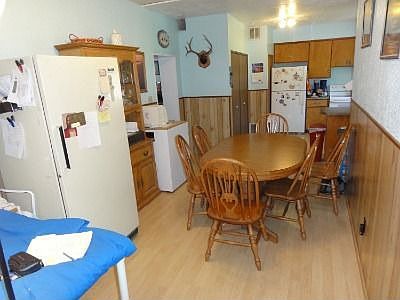 4th image of 163 E 155 S