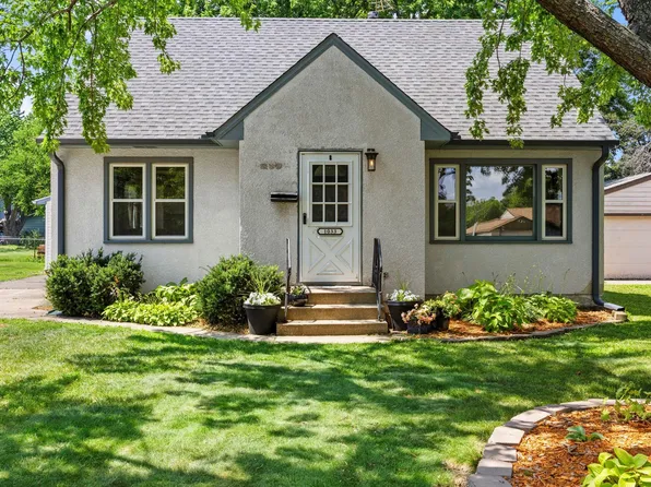 1033 Dayton Ave, Saint Paul Park, MN 55071