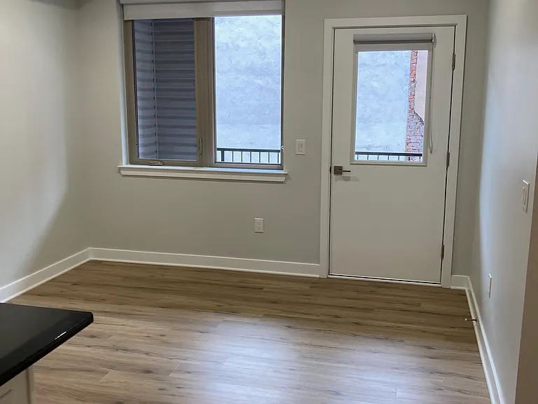 2045 N 2nd St #7 — Photo 9
