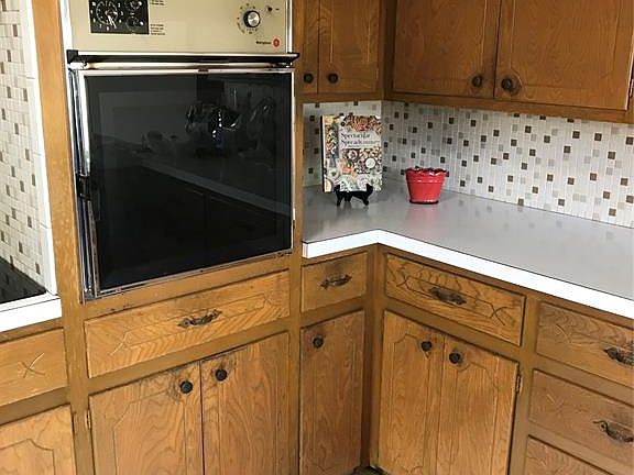 2nd image of 521 Jean Marie Dr