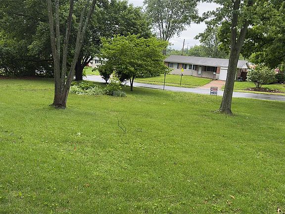 2nd image of 660 Herbst Dr