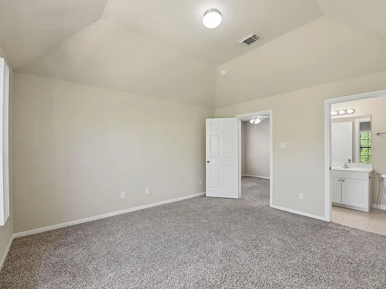 5227 Brinkman Ct — Photo 21