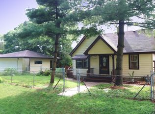 4515 Hilltop Dr, Wonder Lake, IL 60097