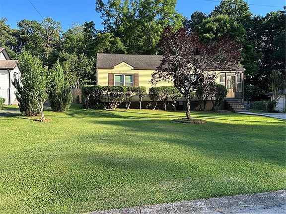 3rd image of 1078 Barnes Mill Rd