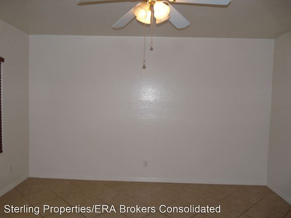 3rd image of 4320 Penguin Ave