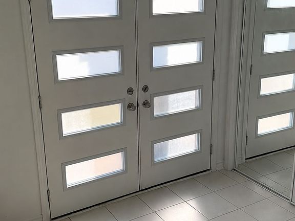 2nd image of 1253 Muskoka Hts