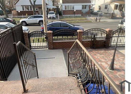 2nd image of 13447 158th St #1
