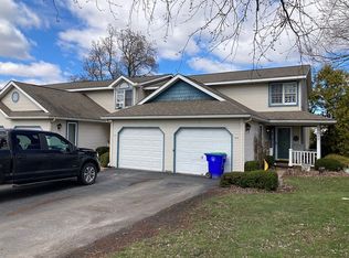 1028 Park Ave, Medina, NY 14103