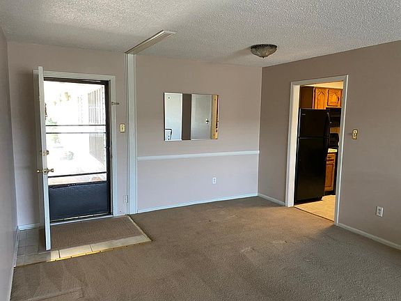 4th image of 2716 Whitney Pl APT 623
