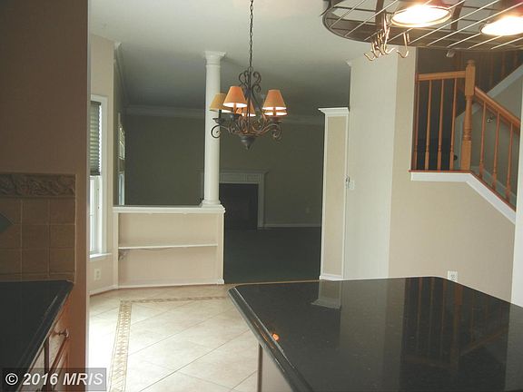 5th image of 533 Seven Trails Dr