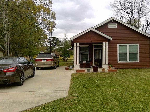 2nd image of 5245 E Parkway Dr