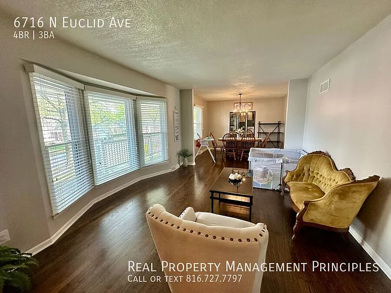 6716 N Euclid Ave — Photo 28