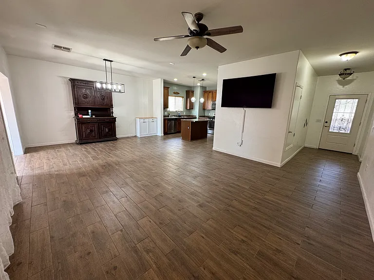 15683 S Avenida Cuaima — Photo 5