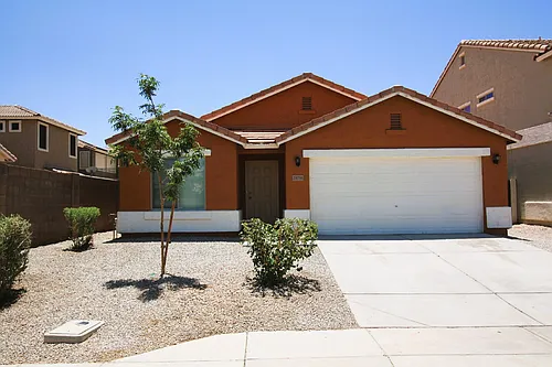 25735 W Elwood St Photo 1
