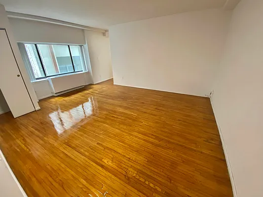 Rented by JM Preston Properties LLC | media 9