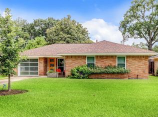 922 Stonecrest Dr, Houston, TX 77018