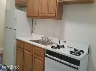 2212 37th St, Astoria, NY 11105