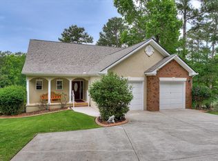 112 Hamilton Ln, Mc Cormick, SC 29835