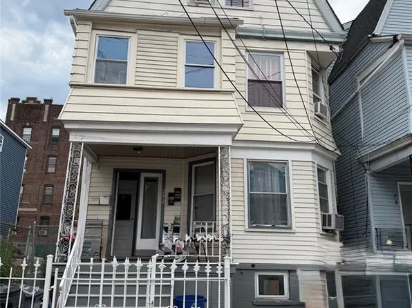 352 N 7th St, Newark, NJ 07107