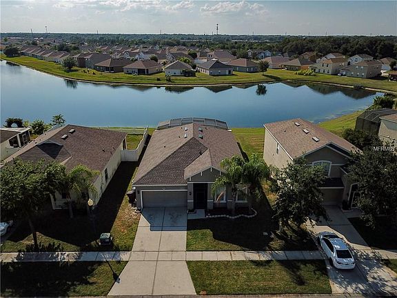 5th image of 966 Hacienda Cir