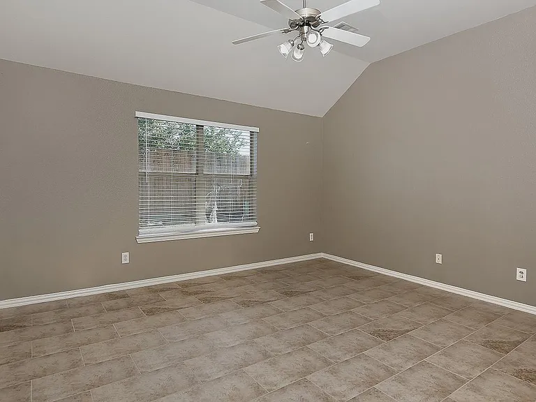 9606 Arched Oak Dr — Photo 12