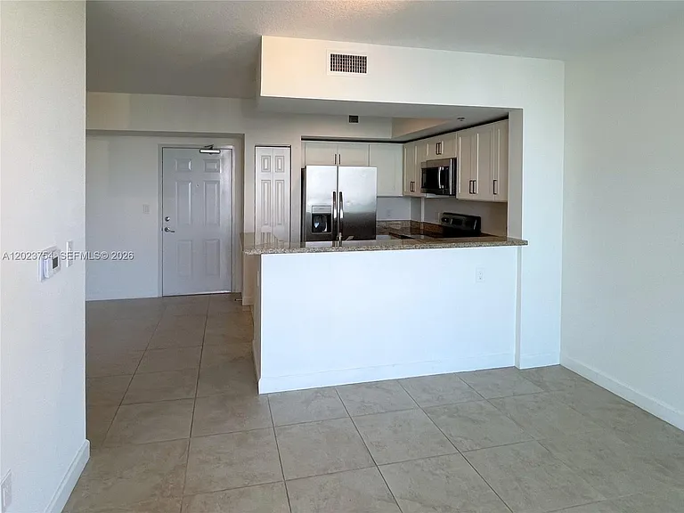 1723 SW 2nd Ave #705 — Photo 5
