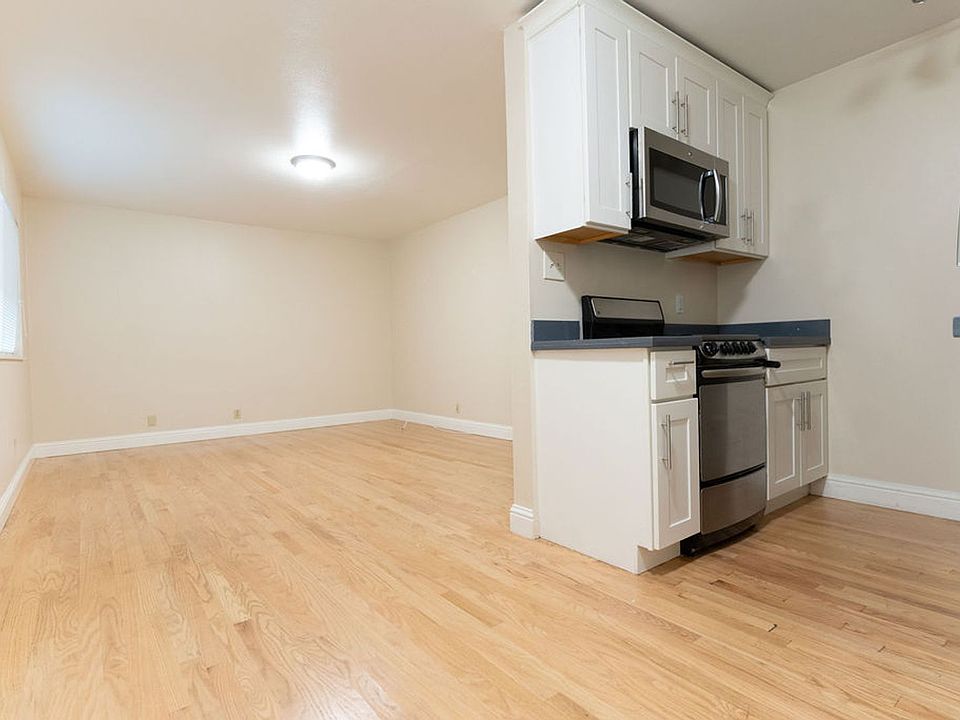 1st image of 200 E 15th St #220-2