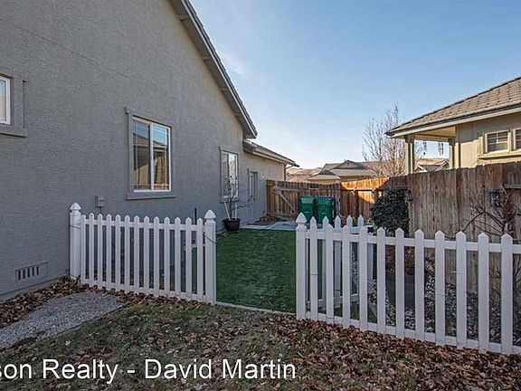 3rd image of 1050 Tyrall Ct