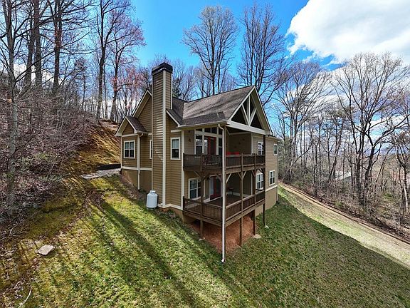 4th image of 390 Chancey Dr