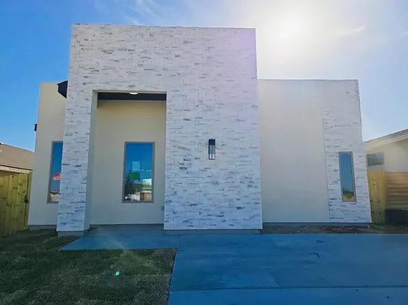 107 Faith Dr, Laredo, TX 78043