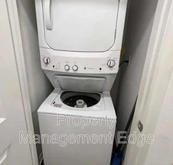 30205 Chamonix Cir #B — Photo 9